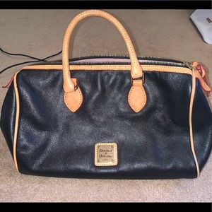 Dooney & Bourke black handbag, lightly used
